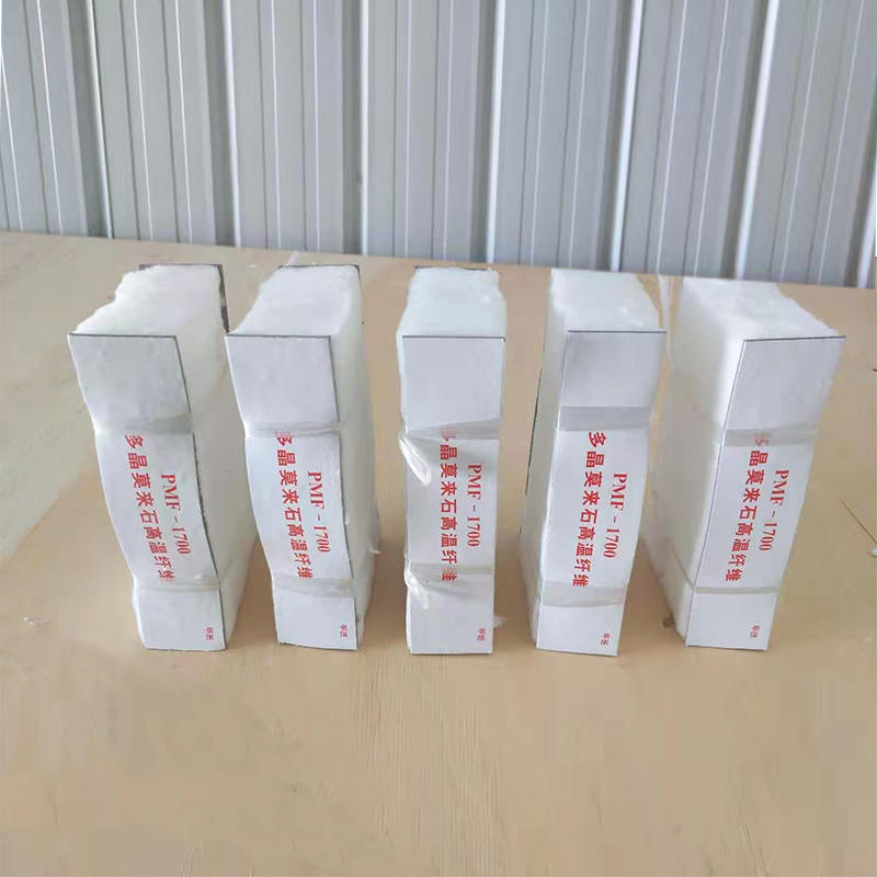 Blok z polykryštalického mullitového vlákna