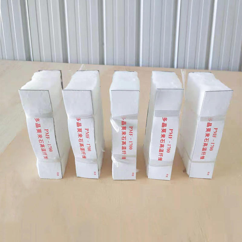 Blok z polykryštalického mullitového vlákna